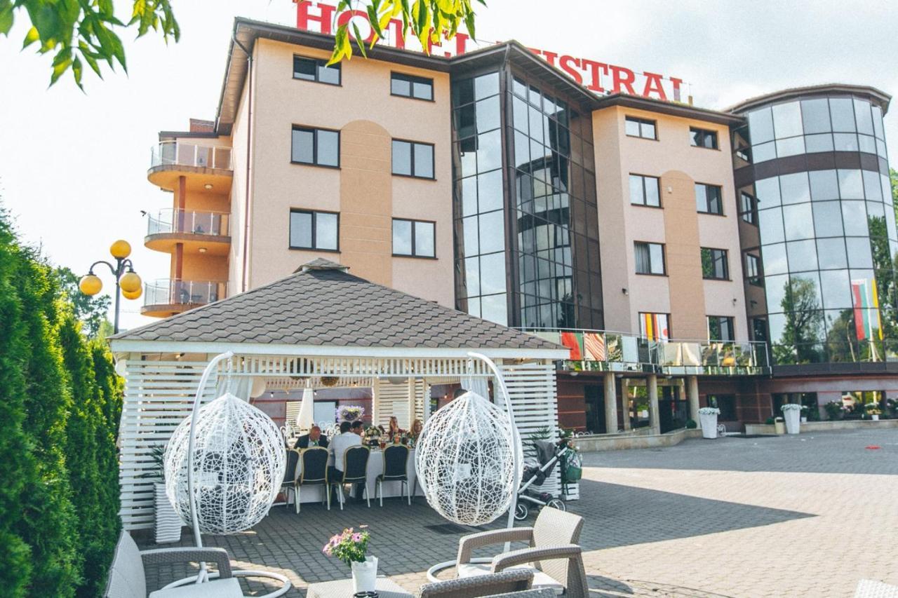 Hotel Mistral Марки Экстерьер фото